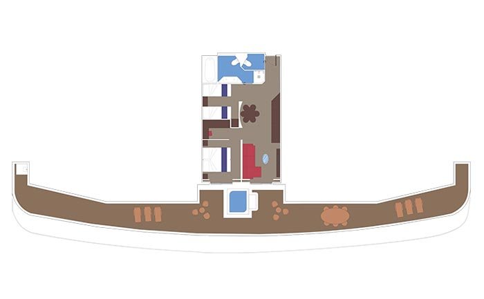 MSC Yacht Club Royal suite with whirlpool bath, MSC Poesia | MSC Cruises