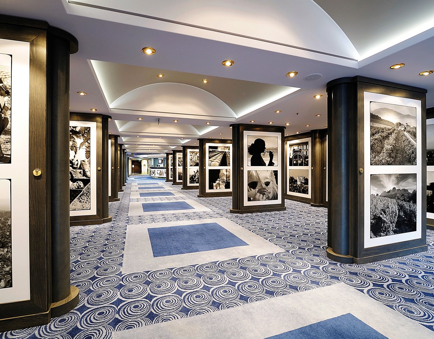 MSC Poesia Entertainment Photo Arcade 06